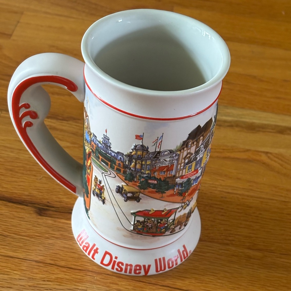 Disney 1970 WALT DISNEY WORLD Large Collectible Ceramic 3D Beer Stein Mug EUC